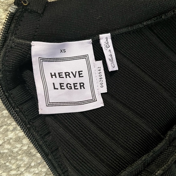 Herve Leger black dress - Picture 3 of 3